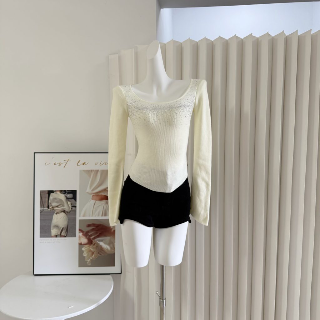 Hotdog Hot and Spicy Mina Starlight Korean Style All-Match Rhinestone Knit Sweater Women Winter Base Layer Top