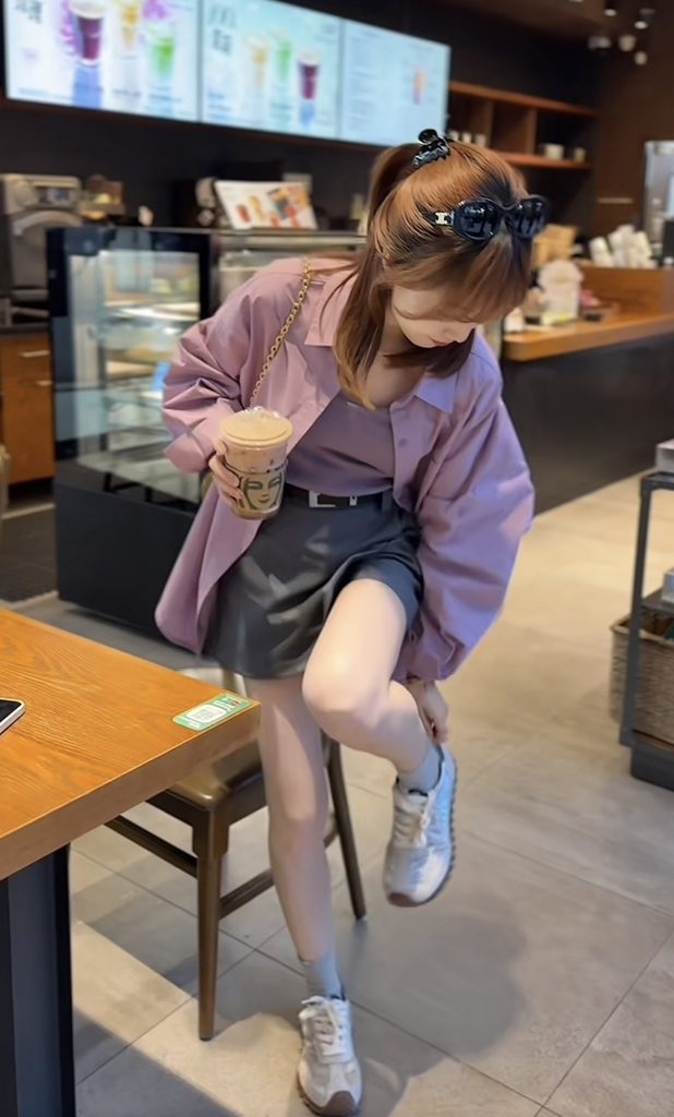 Korean Style Shirt Vest and Skirt Three-Piece Set for Women