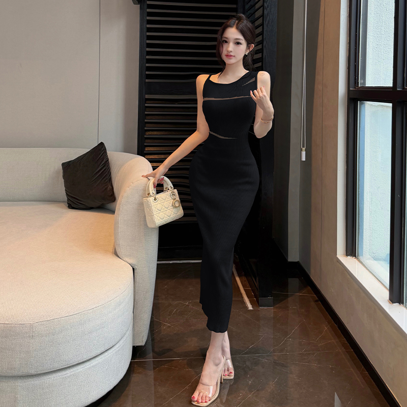French Pure Desire Style Asymmetric Thin Strap Sexy Slim Knit Sleeveless Long Dress for Women - Image 2