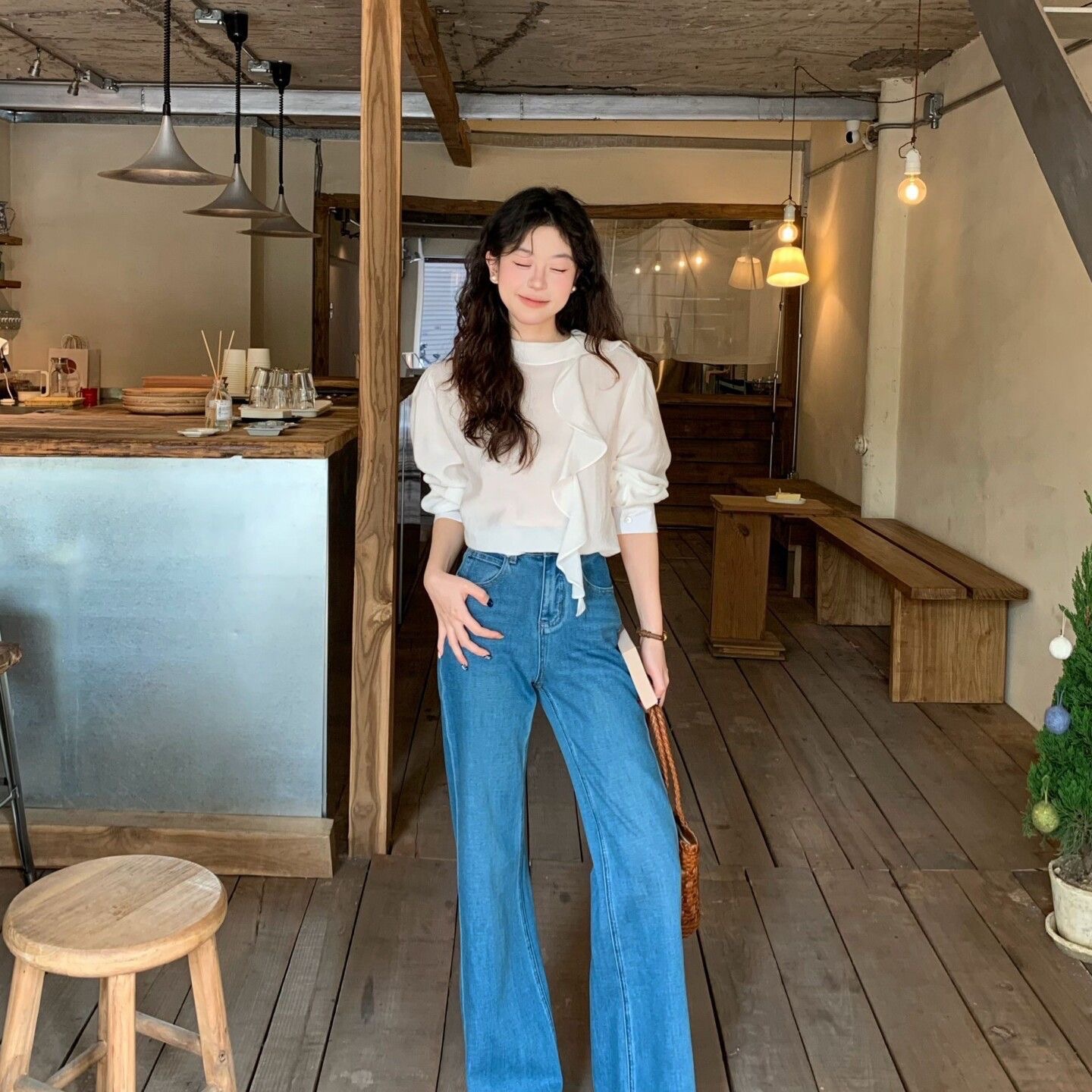 Retro Hong Kong Style Ruffled Ribbon Tencel Shirt Women's Spring Summer Loose Textured Long Sleeve Versatile Base Top - Image 5